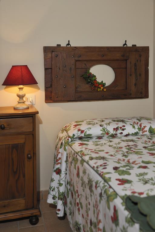 Agriturismo Il Corniolo Cenerente Zimmer foto