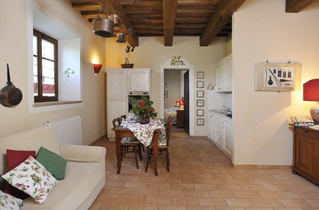 Agriturismo Il Corniolo Cenerente Zimmer foto