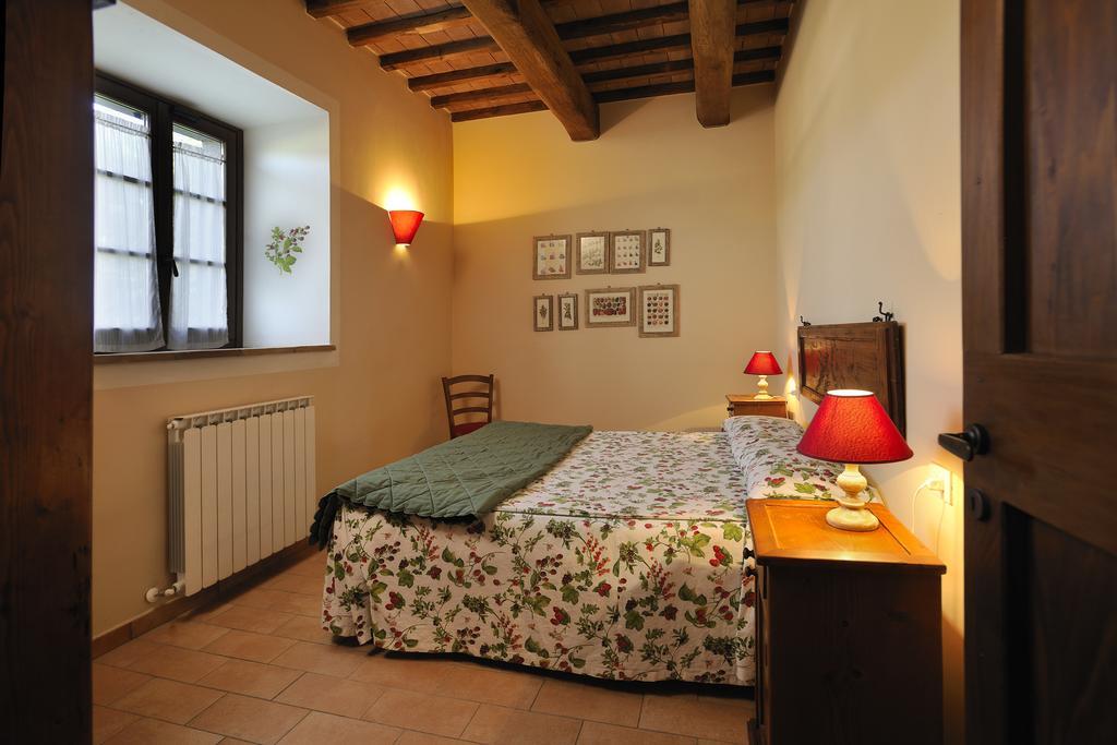 Agriturismo Il Corniolo Cenerente Zimmer foto