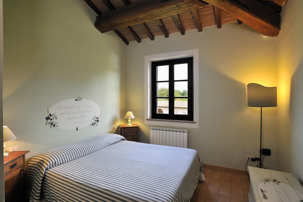 Agriturismo Il Corniolo Cenerente Exterior foto